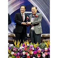 捐款頒獎－盧慶塘教授