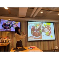 學生介紹飯糰之亂在日本