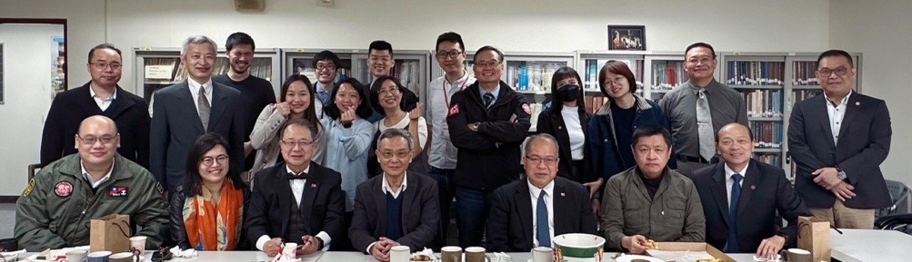 1-2-11_2023春之飨宴战略所友会活动合影 1-2-11_2023春之飨宴战略所友会活动合影