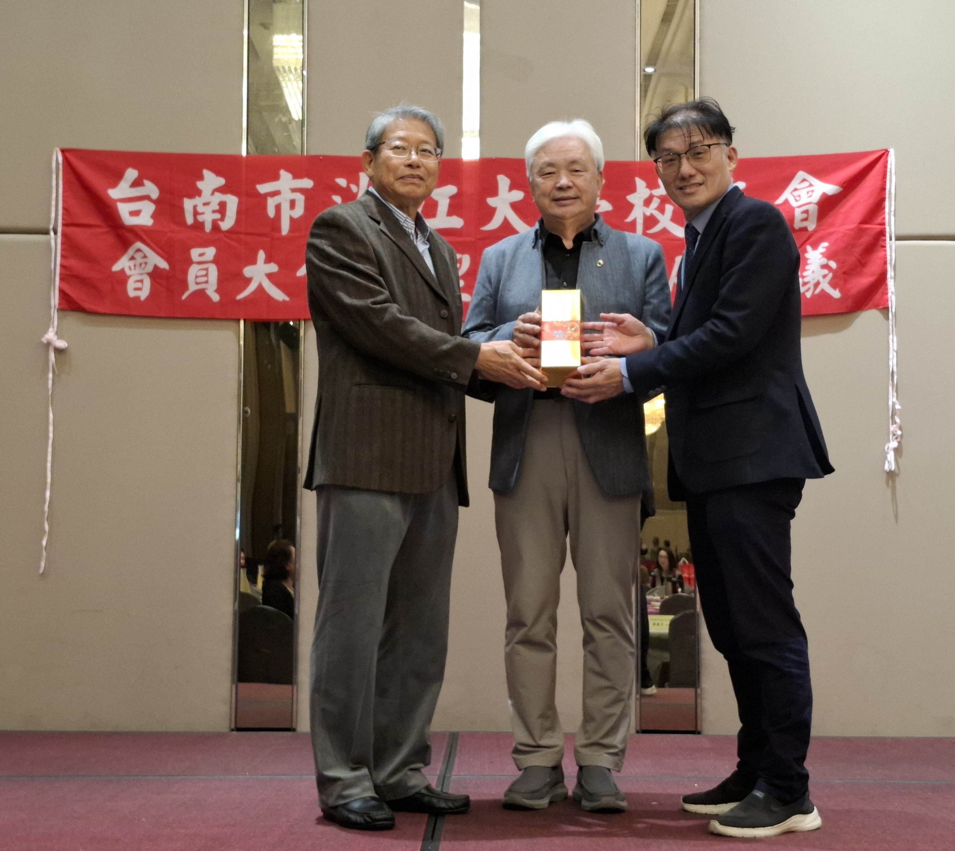 這是一張圖片 這是一張圖片