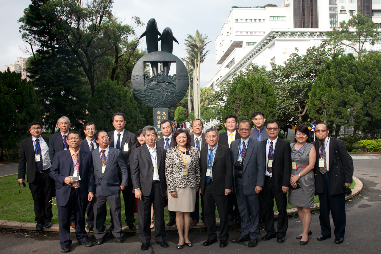 20130605160630-1-3.jpg