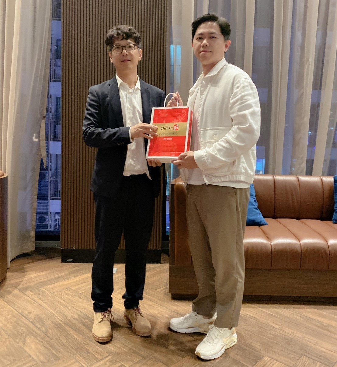 這是一張圖片 這是一張圖片