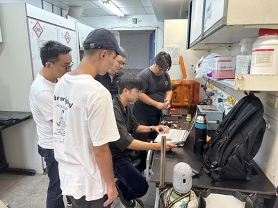 化学系校友黄致为与学者共同研发半导体制程即时监测系统 淡江首获国科会540万补助