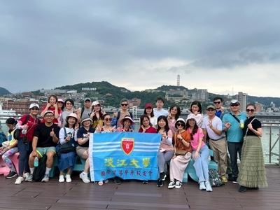 国贸系所同学会《跟着国贸理事长游基隆-老城区风华走读之旅》