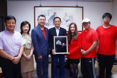 【校友来访】芝加哥校友会会长卢秀琴