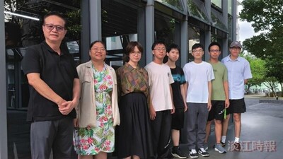 桃李天下誉满杏坛 金鹰校友杨镇华获师铎奖