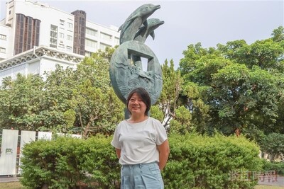 化学系校友李虹慧获师铎奖肯定 感谢母校提供无限学习可能