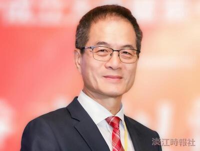 淡江大学董事会议改选案报部 聘任许辉煌为校长 新聘范巽绿董事